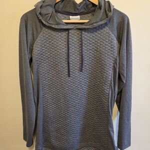 Columbia Women's Quilted Pullover Hoodie in Heather Gray